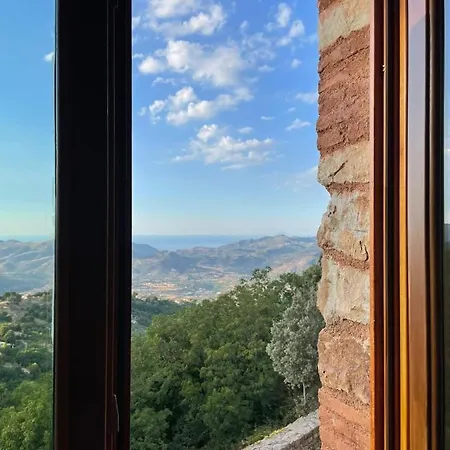Eremo Di Liccia Lodge Castelbuono (Sicily)